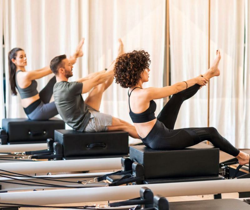 image3 1 男性も急増中!ピラティスで腰痛知らずの身体を手に入れる方法